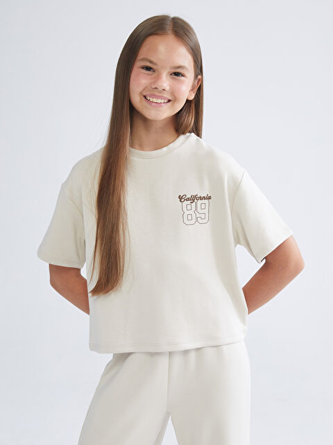 LCW Kids Bisiklet Yaka Kız Çocuk Tişört ve Pantolon - S5RS60Z4-QW5