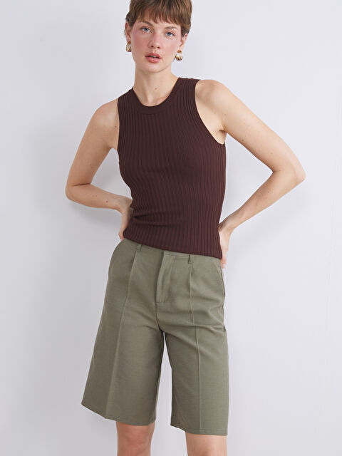 LCWAIKIKI Classic Bisiklet Yaka Kadın Triko Atlet - S5RT06Z8-K42