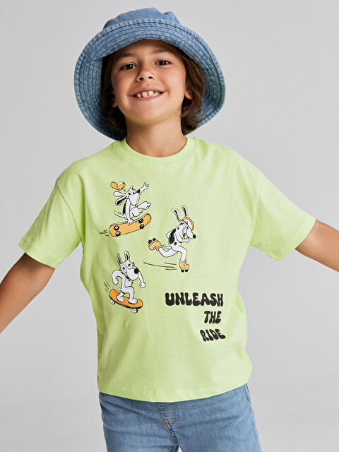 LCW Kids تیشێرتی قۆڵ کورت چاپکراوی بۆ کوڕان - S5S014Z1-TJ6