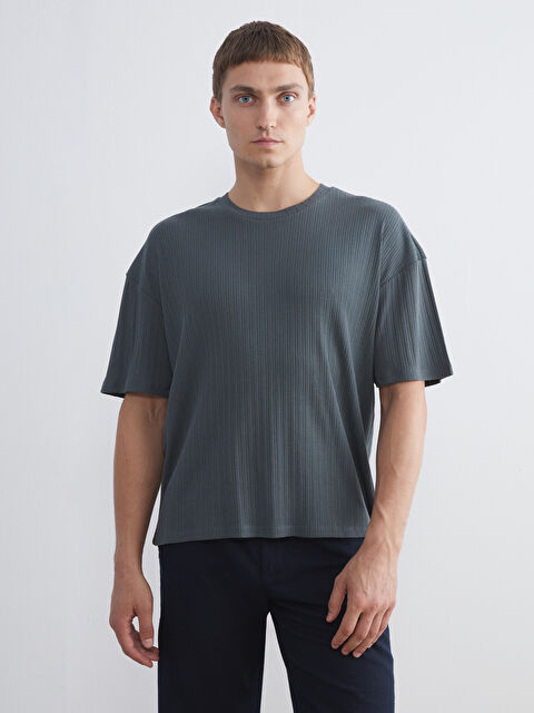 LCW Vision Bisiklet Yaka Erkek Tişört - S5S576Z8-L1R