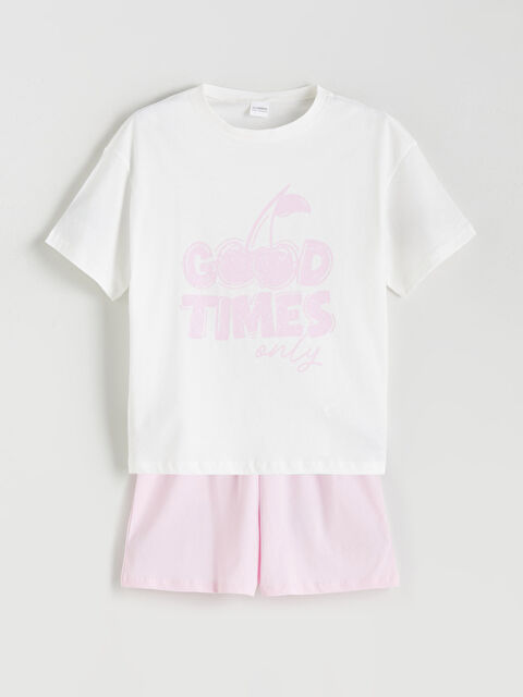 LCW Kids Bisiklet Yaka Kız Çocuk Şortlu Pijama Takımı - S5S910Z4-FDU