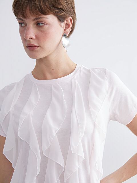 LCWAIKIKI Basic Bisiklet Yaka Fırfırlı Bluz - S5SC41Z8-QVT