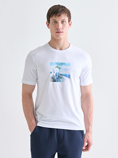 LCWAIKIKI Classic Bisiklet Yaka Santorini Baskılı Erkek Tişört - S5SD35Z8-Q6K