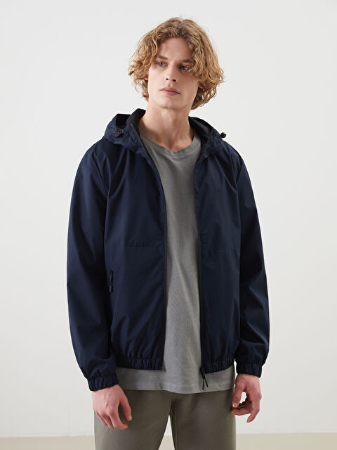 XSIDE Standart Kalıp Kapüşonlu Erkek Yağmurluk - W50067Z8-RFD