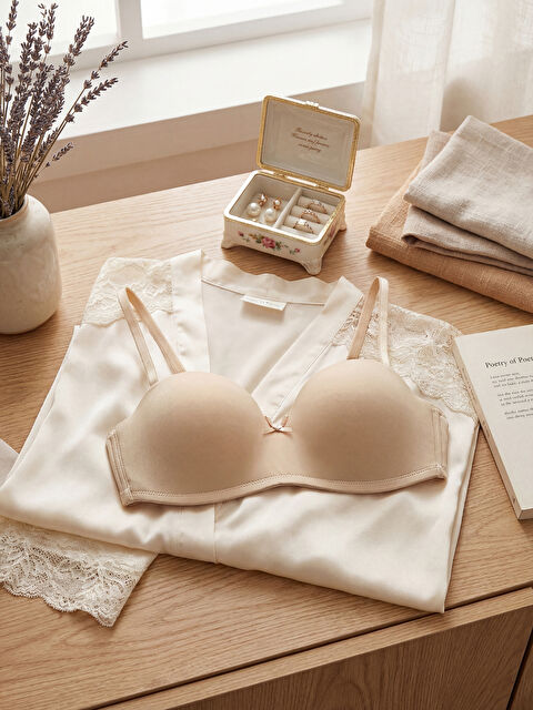 LCW DREAM Balenli Dolgusuz Straplez Sütyen - W50613Z8-D0P