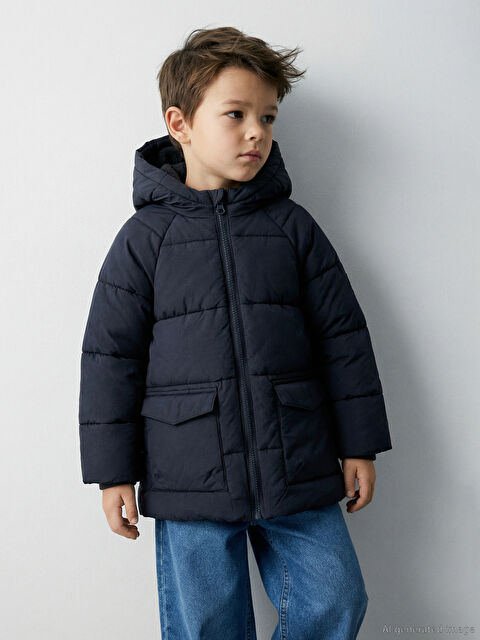 LCW Kids Kapüşonlu Astarlı Erkek Çocuk Mont - W50819Z1-HEF