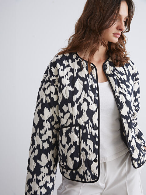 LCW Vision Bisiklet Yaka Desenli Kadın Mont - W52617Z8-SW5