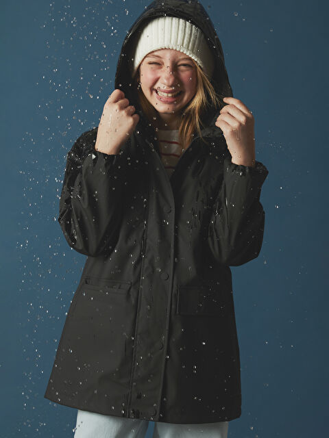 LCW Kids Kapüşonlu Kız Çocuk Mont - W52768Z4-CVL