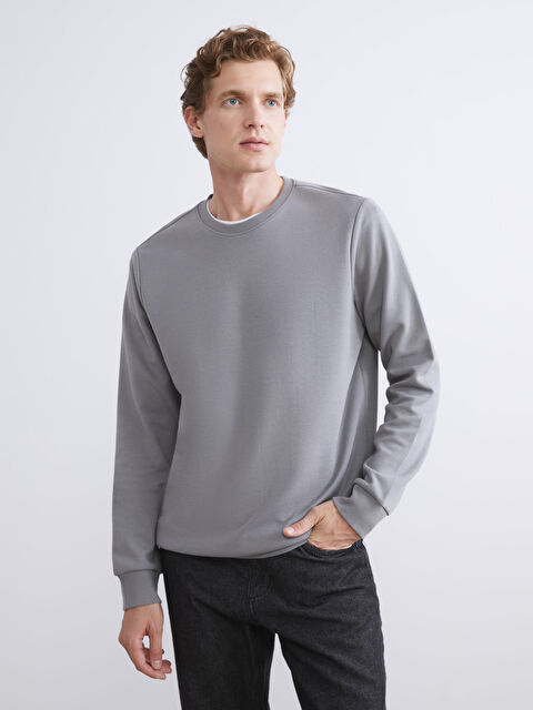 LC WAIKIKI Bisiklet Yaka Erkek Sweatshirt - W54557Z8-Z7B