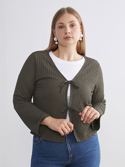 LCWAIKIKI Classic V Yaka Bağlamalı Dokulu Bluz - W59382Z8-HCZ