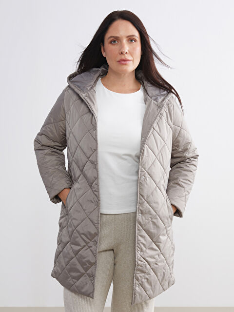 LCW Modest Kapüşonlu Kapitone Kadın Şişme Mont - W59872Z8-EHW