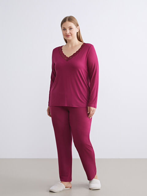 LCW DREAM V Yaka Dantel Detaylı Kadın Pijama Takımı - W5AD26Z8-HFM