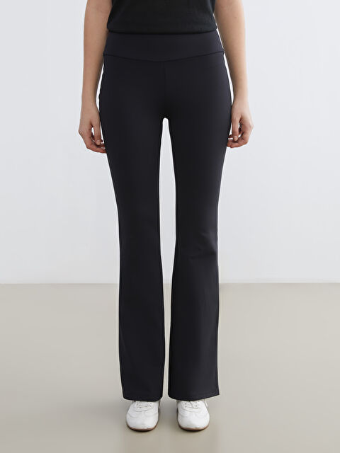 Inthecrack қараңыз