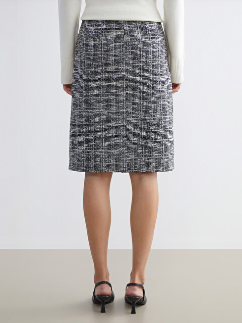 LCWAIKIKI Classic Elastic Waist Plaid Tweed Pencil Skirt