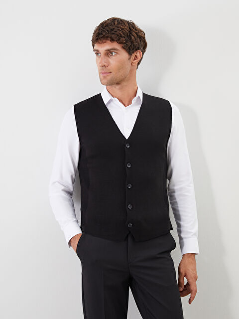 LCWAIKIKI Classic Standart Kalıp V Yaka Erkek Triko Yelek - W5DM82Z8-CVL