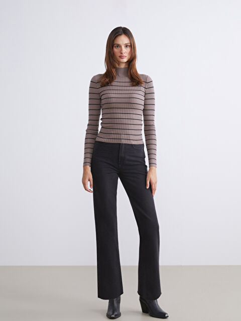 LCW Jeans პირდაპირი ფორმის ქალებისთვის ჯინსი - W5DS40Z8-327