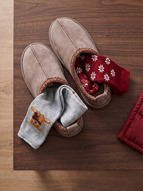 LCW DREAM Yılbaşı Temalı Kaydırmaz Taban Kadın Ev Çorabı 2'li - W5G753Z8-LAL