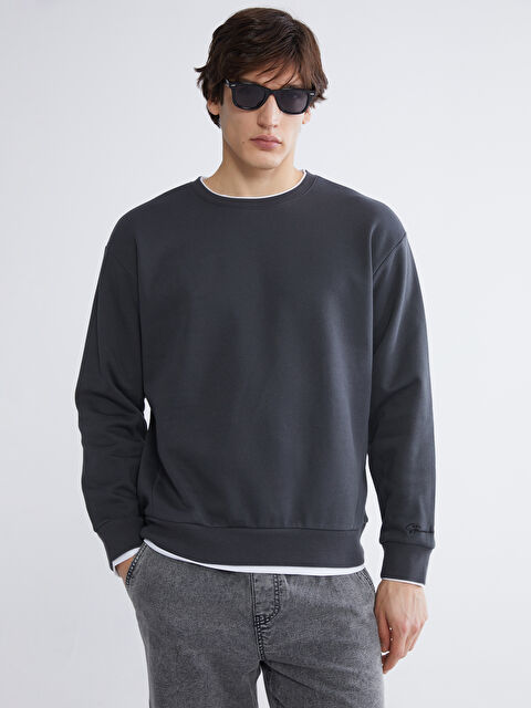 XSIDE Bisiklet Yaka Nakışlı Erkek Kalın Sweatshirt - W5GR05Z8-VX9