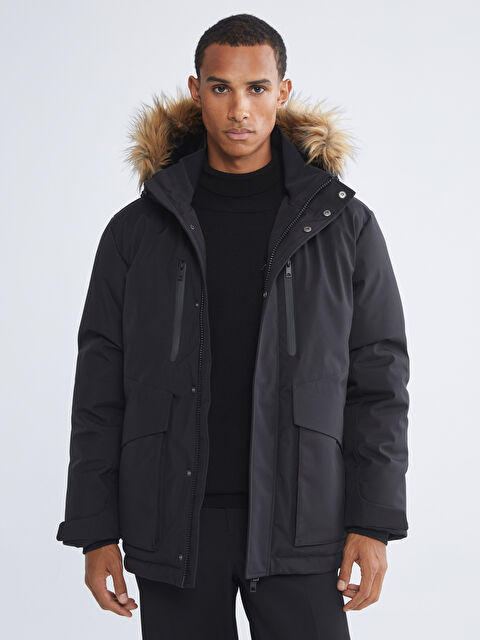 LCW Vision Standart Kalıp Kürk Kapüşonlu Erkek Parka - W5HU17Z8-CVL