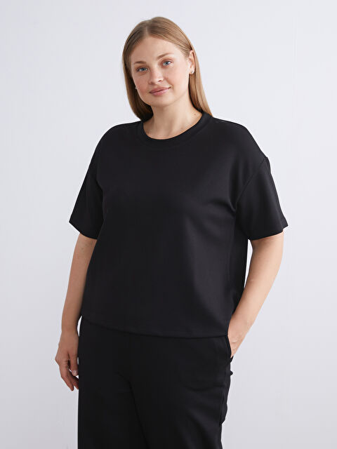 LCW Comfort Bisiklet Yaka Kadın Tişört - W5I555Z8-CVL