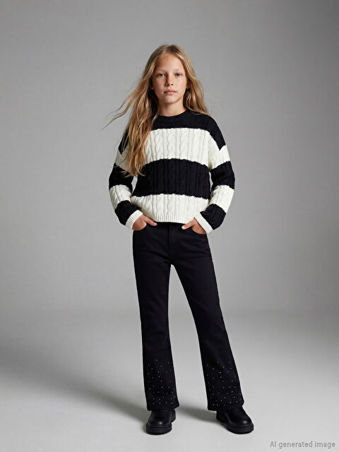 LCW Kids Flare Rhinestone Embellished Girls' Jeans - W5I814Z4-326