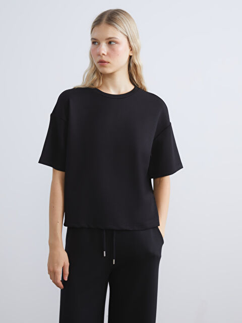 XSIDE Bisiklet Yaka Oversize Kadın Tişört - W5IA04Z8-CVL