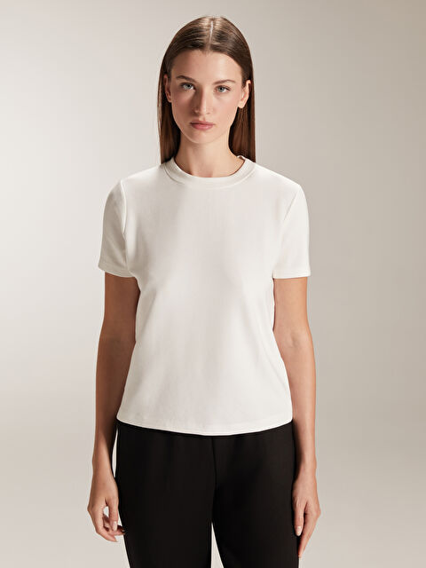 LCW Vision Bisiklet Yaka Kadın Tişört - W5JB63Z8-R9J