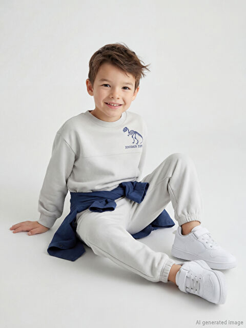 LCW Kids Dinozor Baskılı Erkek Çocuk Sweatshirt ve Eşofman Altı - W5JL69Z1-G5K