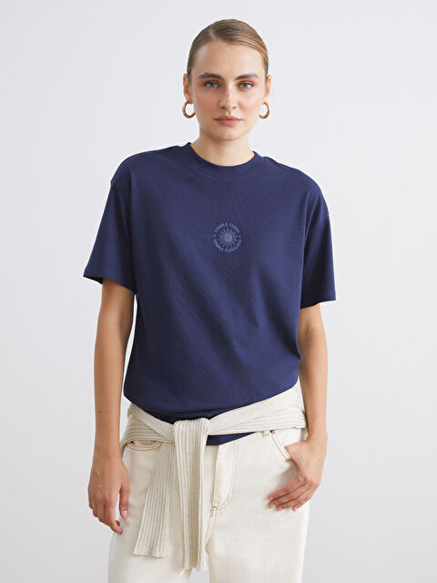 LCW Modest Bisiklet Yaka Baskılı Kadın Tişört - W5JY26Z8-HEL