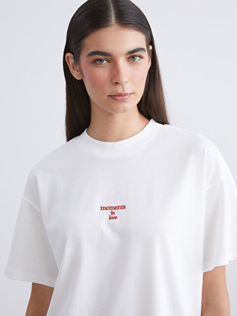 LCW Modest Bisiklet Yaka Baskılı Kadın Tişört - W5JY26Z8-R9J