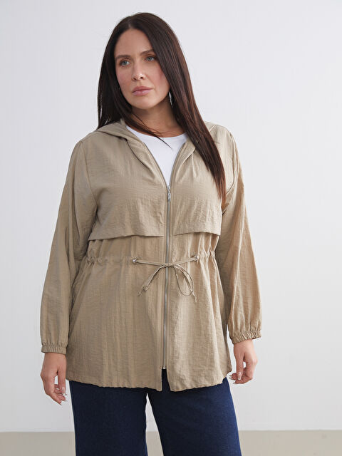 LCWAIKIKI Classic Kapüşonlu Kadın Ceket - W5K254Z8-CWP