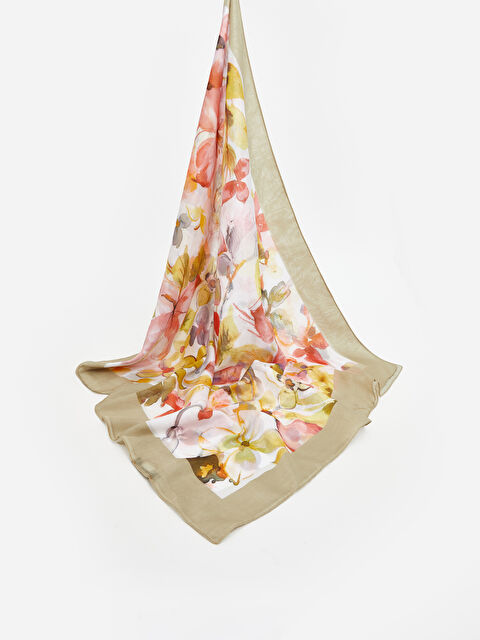 LCW ACCESSORIES Çiçek Desenli Kadın Şal - W5K548Z8-CR8