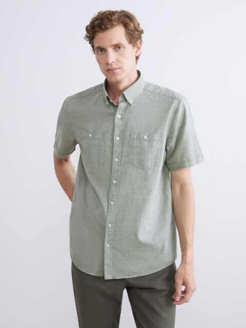 LCWAIKIKI Classic Regular Fit Kısa Kollu Poplin Erkek Gömlek - W5KA51Z8-CTY