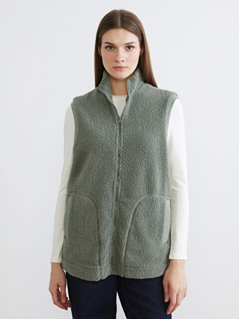 LCW Modest Dik Yaka Kadın Pelüş Yelek - W5KJ09Z8-GNZ