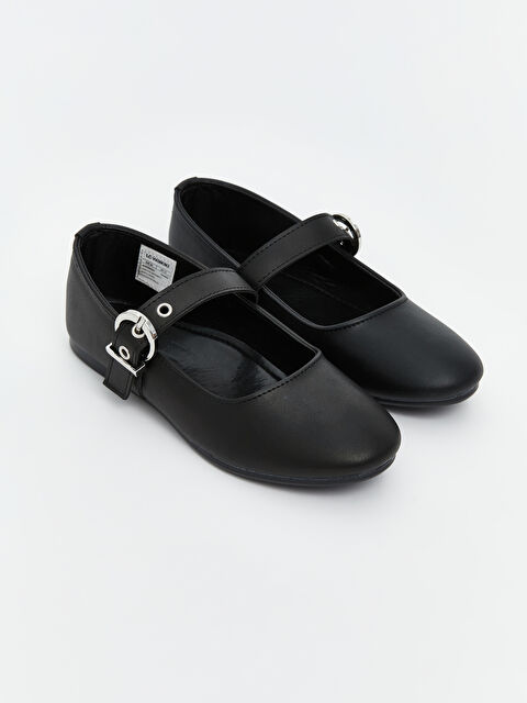 LCW STEPS Parlak Deri Görünümlü Kız Çocuk Babet - W5KN80Z4-RQL