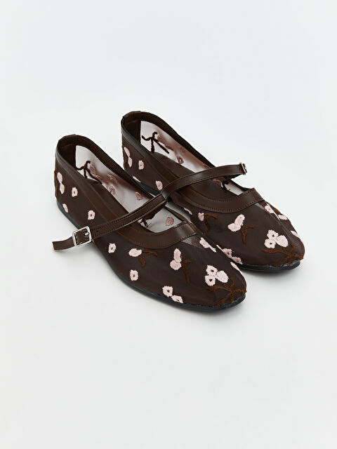 LCW STEPS Çiçek Nakışlı Kadın Babet - W5KP08Z8-RKQ