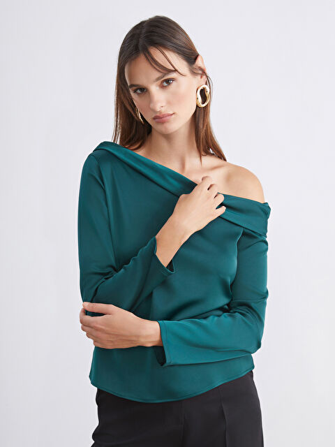 Soulife Kayık Yaka Saten Bluz - W5KS31Z8-J3L