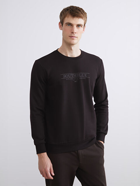 SOUTHBLUE سویتشێرت قەبارەی ناوەند چاپکراو بۆ پیاوان یەخه‌ خڕ - W5LO57Z8-ZQP