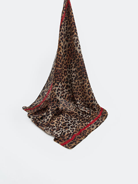LCW Modest Leopar Desenli Kadın Şal - W5M765Z8-LQY