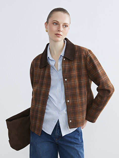 LCWAIKIKI Classic Kadife Gömlek Yaka Ekose Kadın Ceket