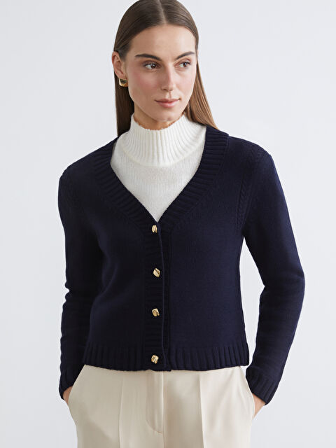 LCW Comfort V Yaka Kendinden Desenli Kadın Triko Hırka	 - W5NE49Z8-CT8