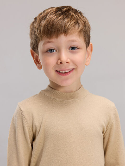 LCW Kids Bisiklet Yaka Erkek Çocuk Triko Kazak - W5O199Z1-F0B