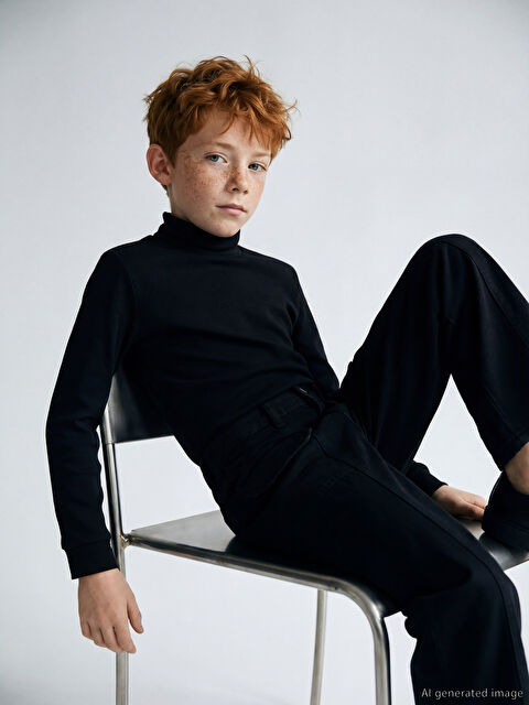 LCW Kids Yarım Balıkçı Yaka Basic Erkek Çocuk Tişört - W5O762Z4-CVL