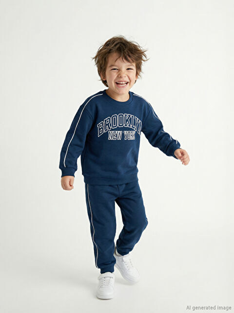 LCW Kids New York Baskılı Erkek Çocuk Kalın Sweatshirt ve Eşofman Altı - W5O978Z1-JC7
