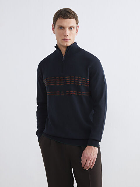 LCWAIKIKI Classic Dik Yaka Çizgili Erkek Triko Kazak - W5OH79Z8-CRP