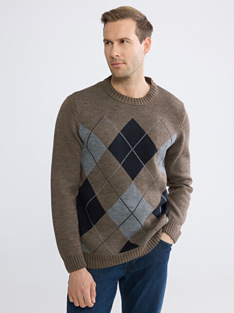 LCWAIKIKI Classic Bisiklet Yaka Baklava Desenli Erkek Triko Kazak - W5OI04Z8-D5Q