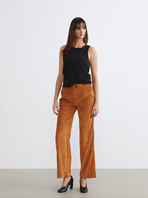 LCWAIKIKI Classic Geniş Paça Kadife Kadın Pantolon - W5ON13Z8-CTX