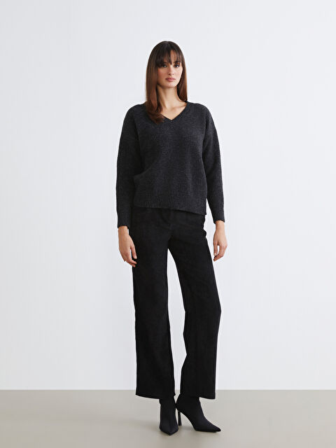 LCWAIKIKI Classic Geniş Paça Kadife Kadın Pantolon - W5ON13Z8-CVL