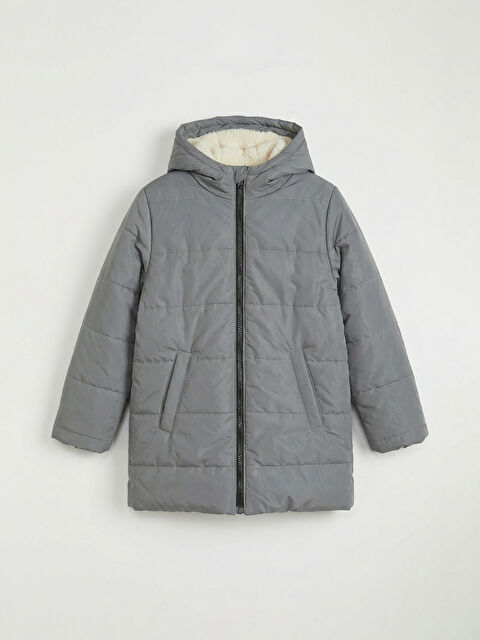 LCW ECO Su İtici Kapüşonlu Erkek Çocuk Şişme Mont - W5ON71Z4-Y3C