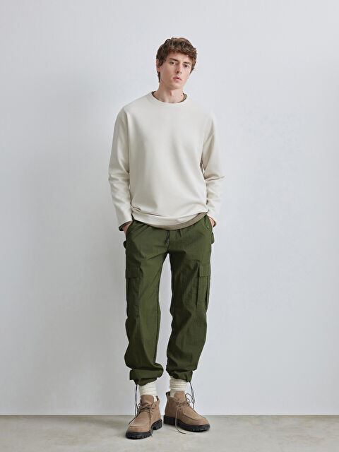 LCW Vision Bisiklet Yaka Erkek Sweatshirt - W5ON94Z8-CR8